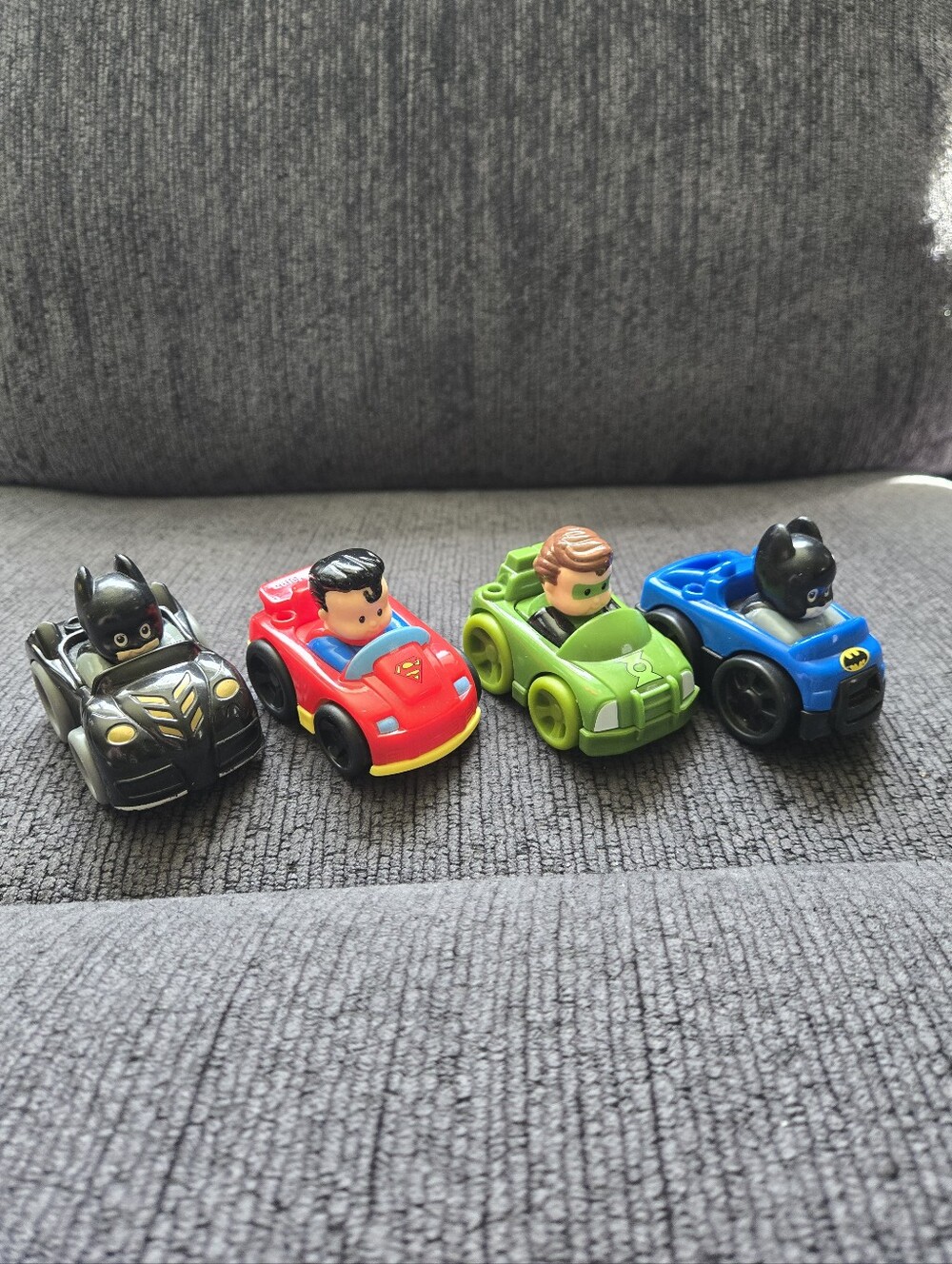 Fisher Price Little People DC Super Friends Wheelies